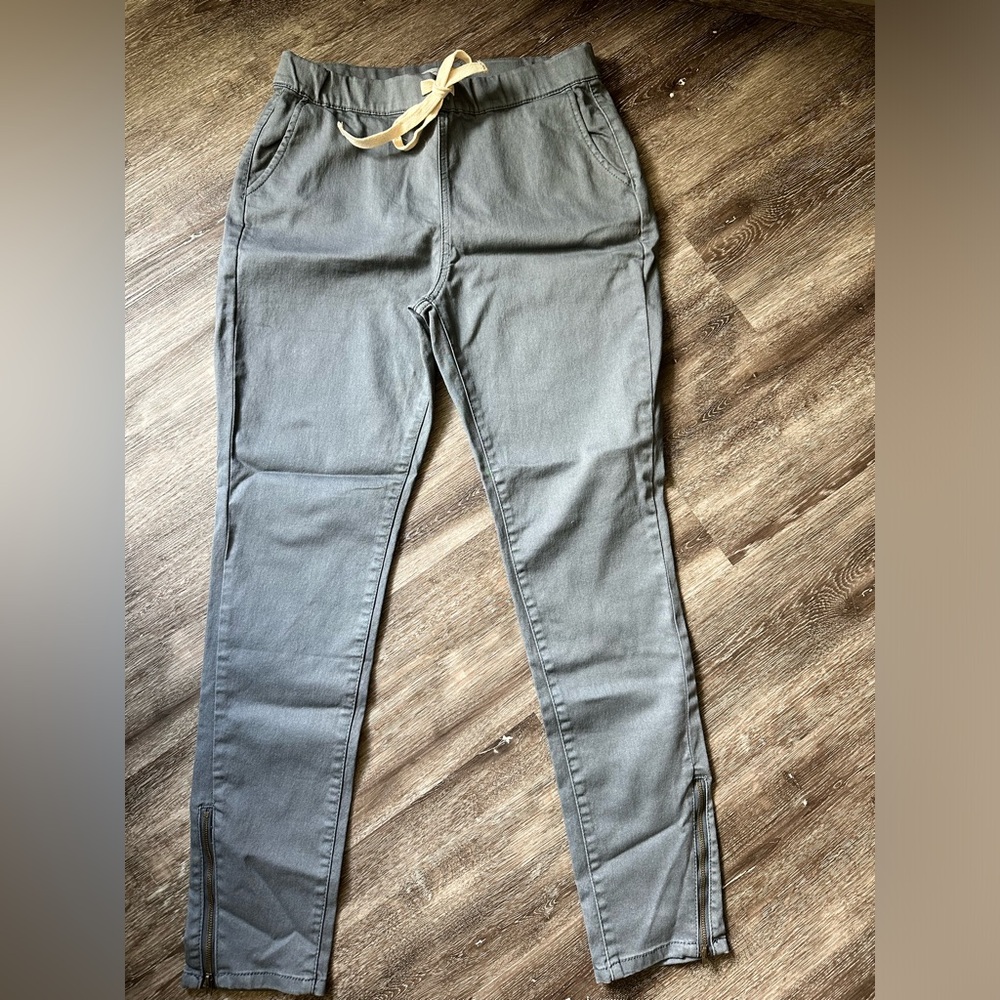 Easel Grey Jeans